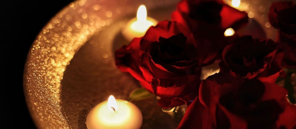 Duet rose e candele