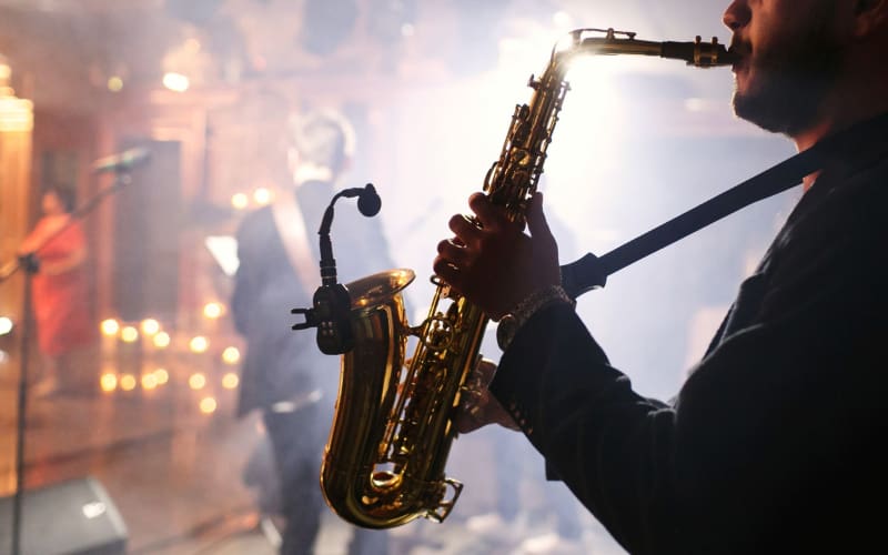Sax